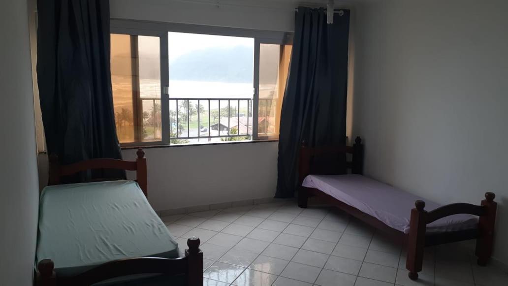 Apartamento frente a praia Peruíbe Esterno foto