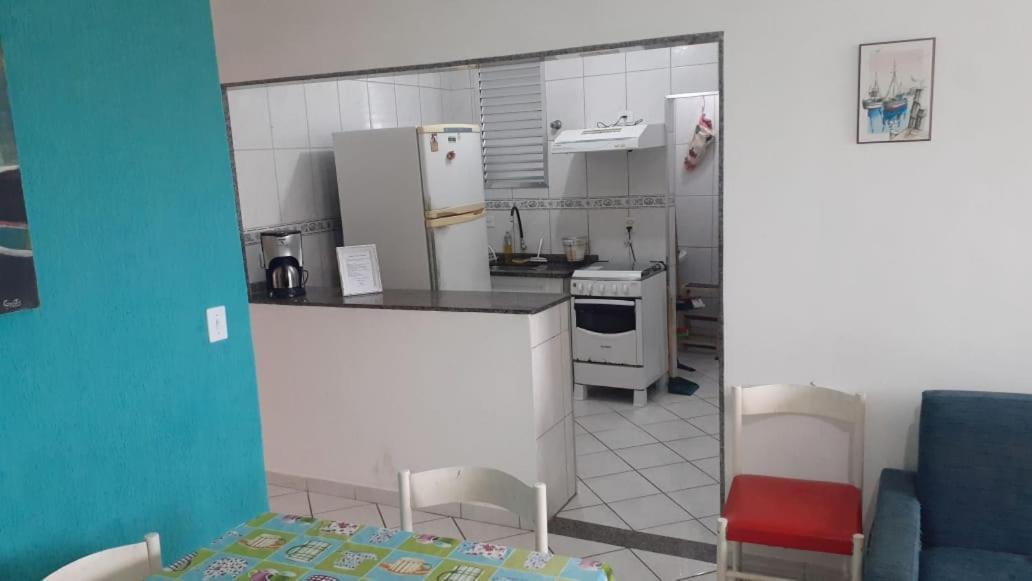 Apartamento frente a praia Peruíbe Esterno foto